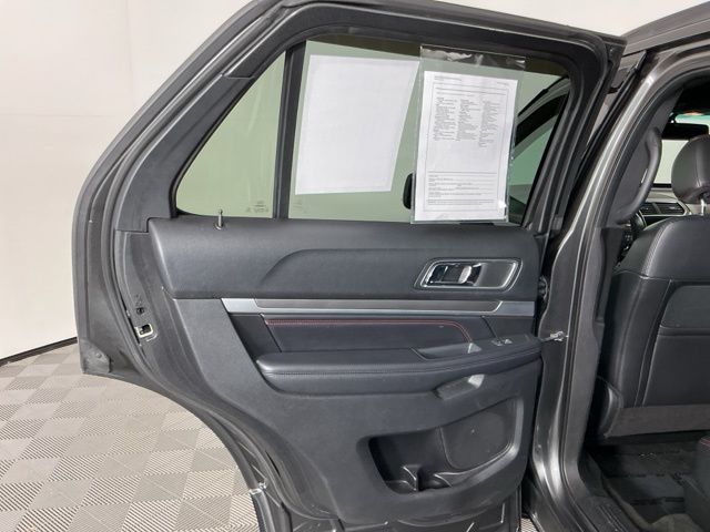 Used 2016 Ford Explorer - photo 20