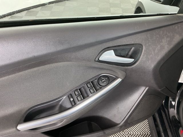 Used 2013 Ford Focus - photo 14