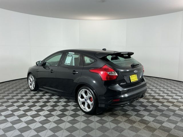 Used 2013 Ford Focus - photo 2