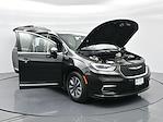 Used 2023 Chrysler Pacifica Limited Minivan for sale #202555R - photo 47