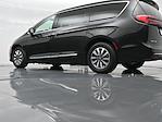 Used 2023 Chrysler Pacifica Limited Minivan for sale #202555R - photo 65