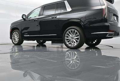 Used 2023 Cadillac Escalade ESV Premium 4WD SUV for sale #203013P - photo 2