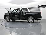 Used 2023 Cadillac Escalade ESV Premium 4WD SUV for sale #203013P - photo 50