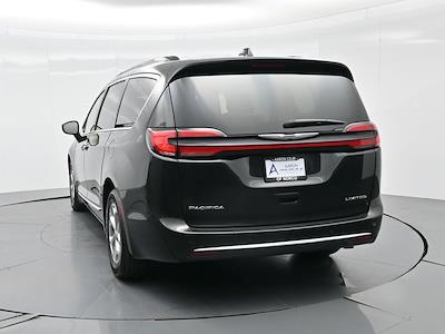 2023 Chrysler Pacifica FWD Minivan for sale #203245K - photo 2