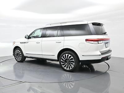 2022 Lincoln Navigator 4x4 SUV for sale #203285J - photo 2