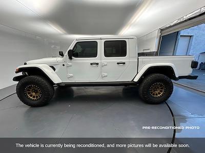 2022 Jeep Gladiator Crew Cab 4x4 Pickup for sale #203498K - photo 2