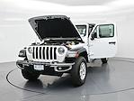 2023 Jeep Gladiator Crew Cab 4x4 Pickup for sale #203607R - photo 37