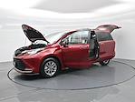 Used 2022 Toyota Sienna XLE Minivan for sale #204099K - photo 33