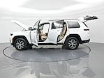 2024 Jeep Grand Cherokee L 4WD SUV for sale #204134P - photo 43