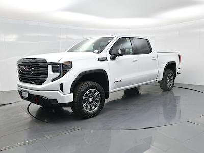 Used 2025 GMC Sierra 1500 - photo 1
