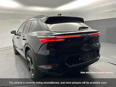 Used 2024 Chevrolet Equinox EV RS for sale #204697P - photo 2