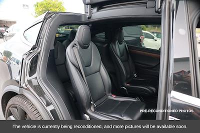 Used 2021 Tesla Model X - photo 1