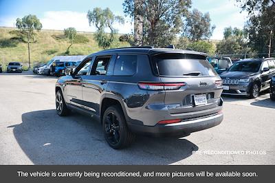 Used 2022 Jeep Grand Cherokee L - photo 1