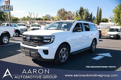Used 2025 Ford Expedition - photo 1