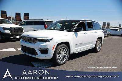Used 2023 Jeep Grand Cherokee - photo 1