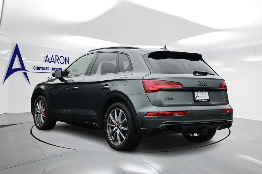 Used 2024 Audi Q5 e - photo 2