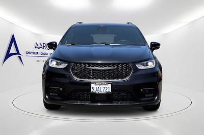 2024 Chrysler Pacifica FWD Minivan for sale #205812R - photo 2