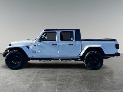 Used 2023 Jeep Gladiator - photo 1
