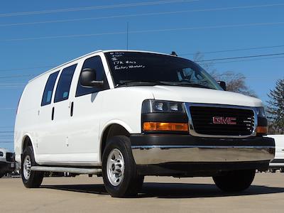 Used 2024 GMC Savana 2500 - photo 1