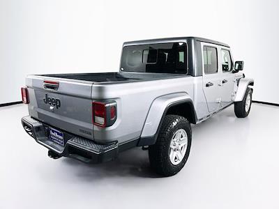 2020 Jeep Gladiator Crew Cab 4WD Pickup for sale #D4026821 - photo 2