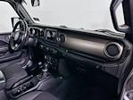 2020 Jeep Gladiator Crew Cab 4WD Pickup for sale #D4026821 - photo 26