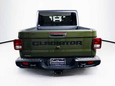 2021 Jeep Gladiator Crew Cab 4WD Pickup for sale #D50635J - photo 2