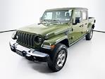 2021 Jeep Gladiator Crew Cab 4WD Pickup for sale #D50635J - photo 4