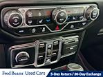 2022 Jeep Gladiator Crew Cab 4WD Pickup for sale #D50992J - photo 18