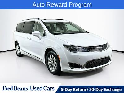 2018 Chrysler Pacifica FWD Minivan for sale #D602551 - photo 1