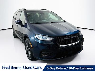 2023 Chrysler Pacifica AWD Minivan for sale #D60771J - photo 1