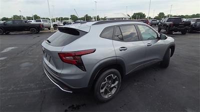 2025 Chevrolet Trax FWD SUV for sale #CTS1861 - photo 2