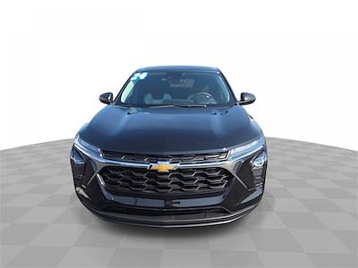 2024 Chevrolet Trax FWD SUV for sale #CTS1936A - photo 2