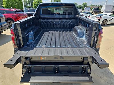 2026 Chevrolet Silverado EV Crew Cab AWD Pickup for sale #CTT1039 - photo 2