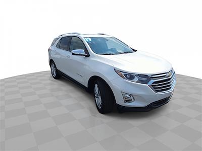 2019 Chevrolet Equinox AWD SUV for sale #CTT1052A - photo 2