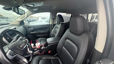 2022 GMC Canyon Crew Cab 4WD Pickup for sale #GMT1061A - photo 2