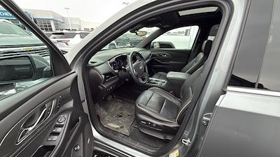 2023 Chevrolet Traverse FWD SUV for sale #GMT1171A - photo 2