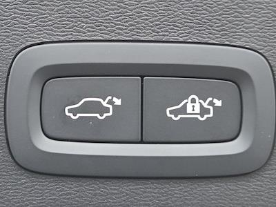 2025 Volvo XC40 AWD SUV for sale #PCT2047 - photo 1