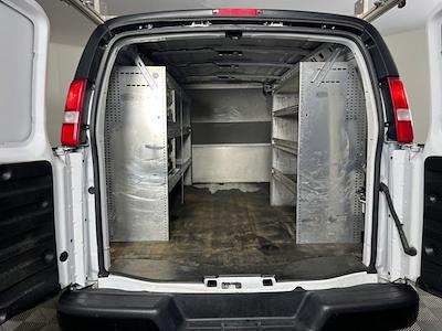 Used 2023 Chevrolet Express 2500 - photo 1