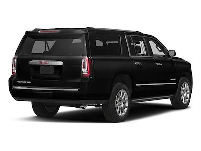 Used 2018 GMC Yukon XL - photo 1