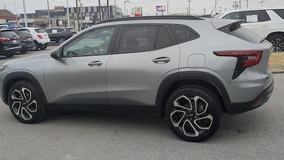 Used 2025 Chevrolet Trax 2RS for sale #31260201A - photo 2