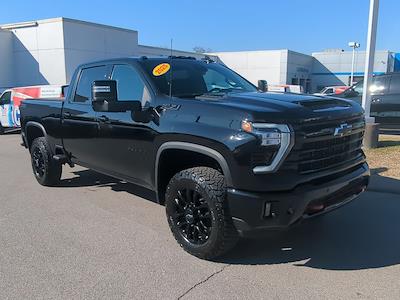 2025 Chevrolet Silverado 3500 Crew Cab 4WD Pickup for sale #31260479A - photo 2