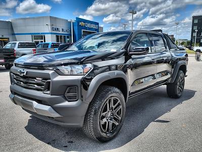2025 Chevrolet Colorado Crew Cab 4WD Pickup for sale #3150775 - photo 1