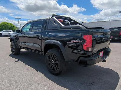 New 2025 Chevrolet Colorado Trail Boss Crew Cab 4WD Pickup for sale #3150775 - photo 2