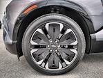 New 2025 Chevrolet Blazer EV RS AWD SUV for sale #3150946 - photo 33