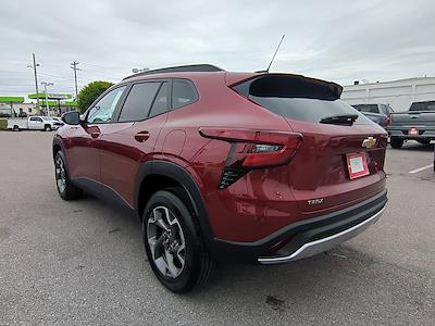 2025 Chevrolet Trax FWD SUV for sale #3150953 - photo 2