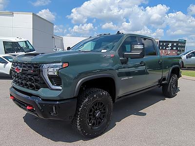 2025 Chevrolet Silverado 2500 Crew Cab 4WD Pickup for sale #3151161 - photo 1