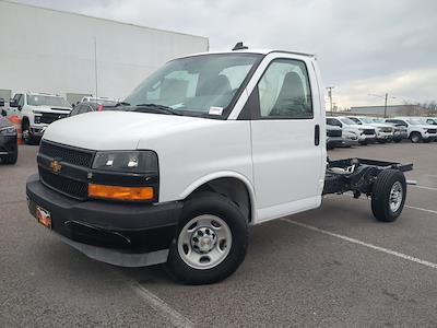 2025 Chevrolet Express 3500 Regular Cab RWD Cutaway for sale #F3150415 - photo 1