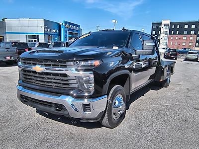 Used 2024 Chevrolet Silverado 3500 LT Crew Cab 4WD Flatbed Truck for sale #P301502 - photo 1