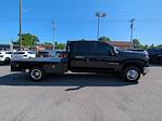 Used 2024 Chevrolet Silverado 3500 LT Crew Cab 4WD Flatbed Truck for sale #P301502 - photo 43