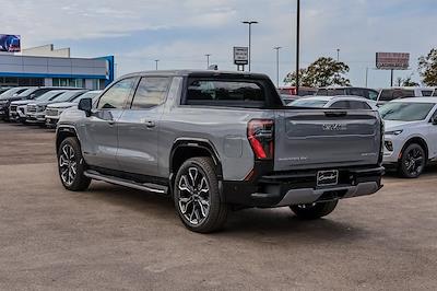 2025 GMC Sierra EV Crew Cab 4WD, Pickup for sale #SU402444 - photo 2